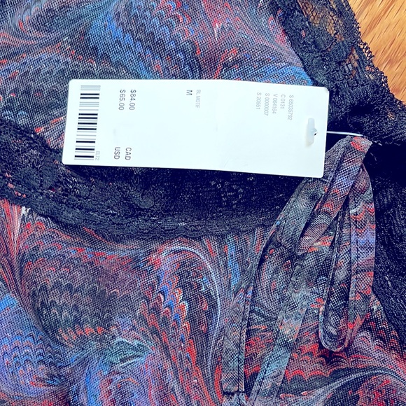 - Urban outfitters one piece shorts let the summer begin with a powerful look😎 - Picture 3 of 4